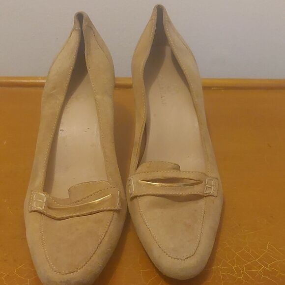 Cole Haan  Women Neutral Suede Shoe size 8 AA - Picture 1 of 8